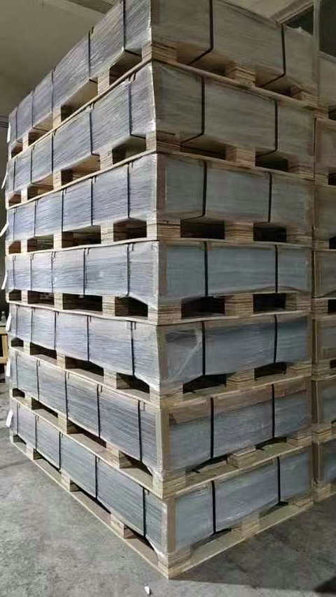 Schole lab phenolic sheet packing pallets